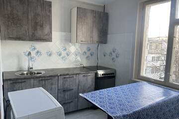 2-к квартира, 47 м², 5/5 эт.